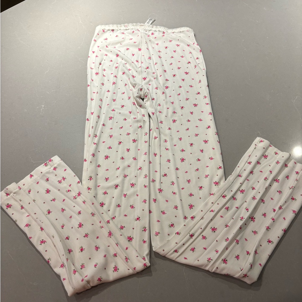 SKIMS floral lounge pant - Picture 2 of 3